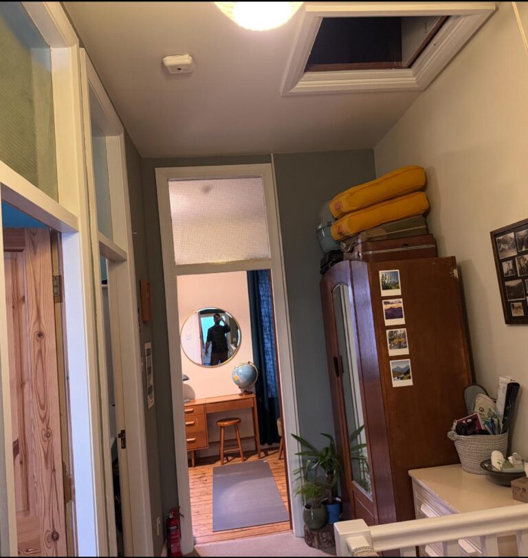 a2b97329-0b1d-4148-8541-21a18a022c90